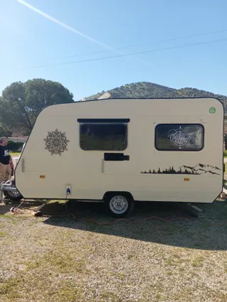 Caravana Adria Prima 400