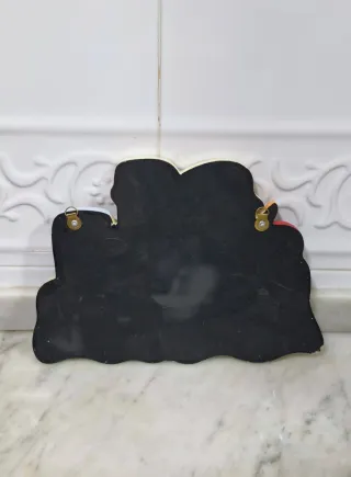 Perchero madera frutas y helados