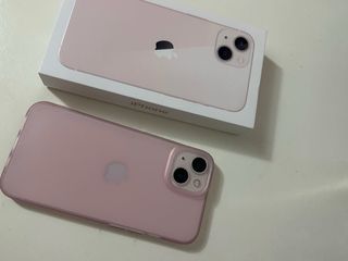 iPhone 13 Rosa - 86% Capacidad Batería