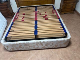 Canapé tapizado somier láminas