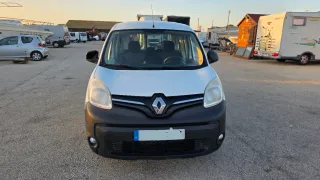 Renault Kangoo 2020 solo 8400km 5 plazas