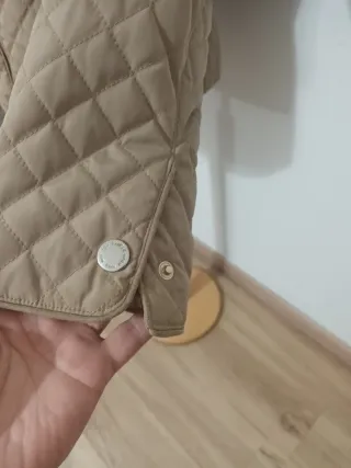 Chaqueta acolchada Michi beige