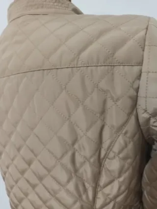 Chaqueta acolchada Michi beige