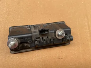 Pulsador Portón VW Audi Skoda 5N0827566T