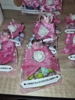Llaveros decorativos para bolsitas de fiesta