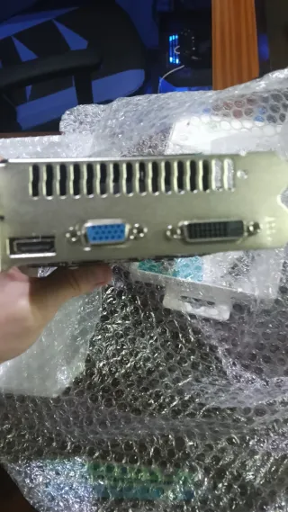 Tarjeta Gráfica GTX 550 Ti DDR5 6GB