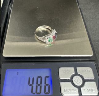 Anillo Oro Blanco Rubí Zafiro Esmeralda Diamantes