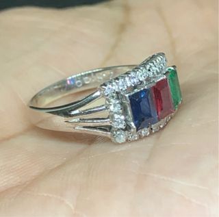 Anillo Oro Blanco Rubí Zafiro Esmeralda Diamantes