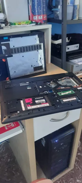 Reparaciones  pc , portátiles  ,etc