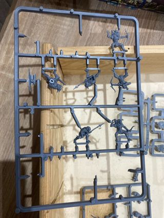 Lote Warhammer Señor y 1ª Generación