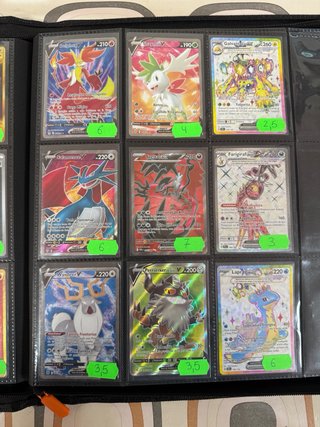Cartas Pokémon variadas en ESPAÑOL