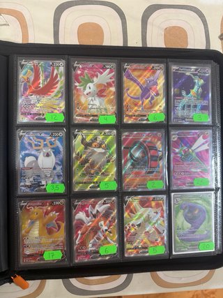 Cartas Pokémon variadas en ESPAÑOL