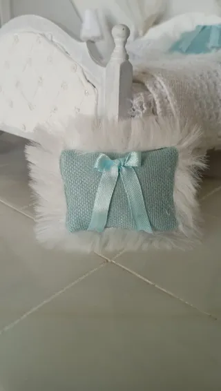 2 Cuscini Shabby Chic per Casa delle Bambole 1:12