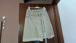 Gonna vintage beige con pizzo