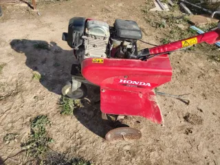 Se vende moto cultor para piezas o reparal