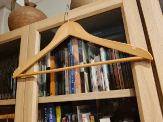 Juego 22 Perchas Madera Natural