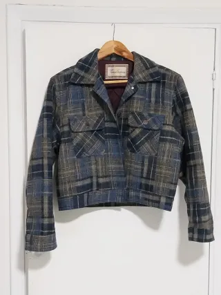 Cazadora de mujer Thomas Burberry, Talla 10