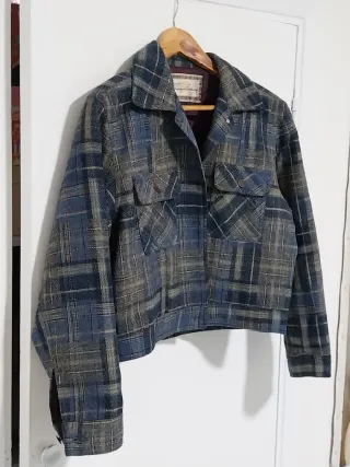 Cazadora de mujer Thomas Burberry, Talla 10