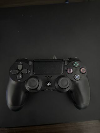 PS4 Slim 500GB + 2 Juegos + Mando + Cascos