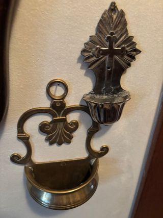 2 acquasantiere in metallo