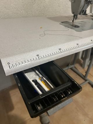 Máquina de coser industrial