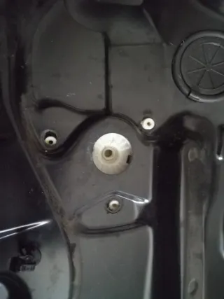 Guía elevalunas derecho Golf 4