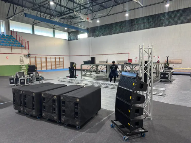 ALQUILER EQUIPO PARA FESTIVALES Y DIRECTOS