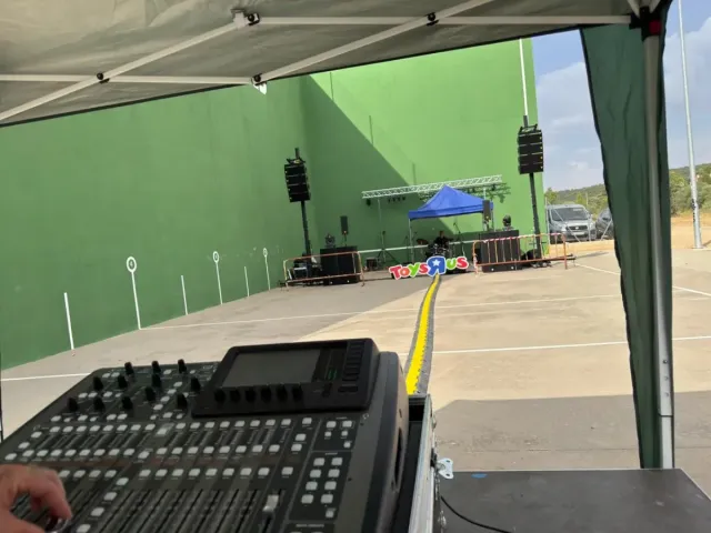 ALQUILER EQUIPO PARA FESTIVALES Y DIRECTOS