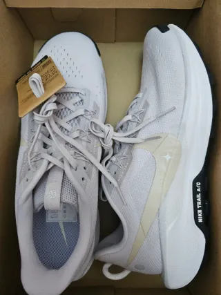 Zapatillas Nike Pegasus Trail 5 Gris/Blanco