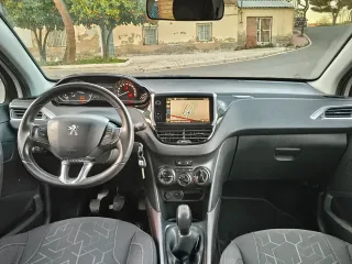 Peugeot 2008 2015