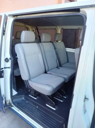 Volkswagen Transporter T5 2010