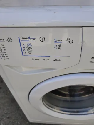 Lavadora Indesit WIXL104 para piezas