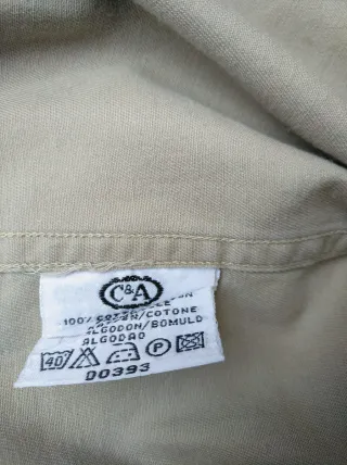 Camisa C&A Beige Multibolsillos
