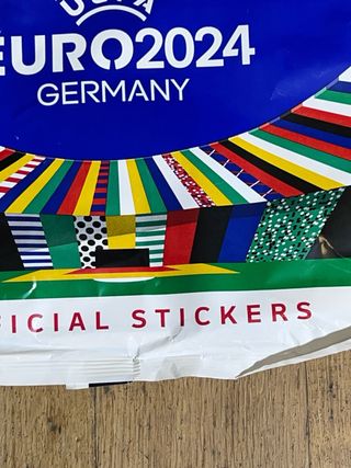 Pack Topps UEFA EURO 2024 - Álbum Oficial + 65 Sti