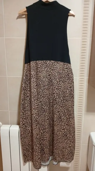 Vestido Zara Negro y Animal Print Talla L
