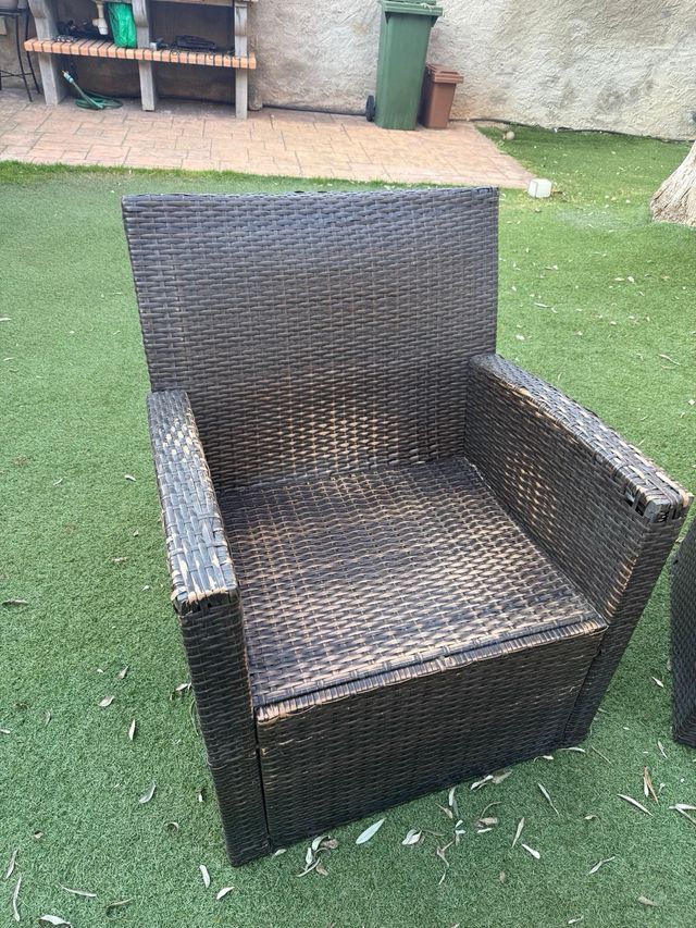 Conjunto Muebles Jardín: Sillas, Sofa y Mesa