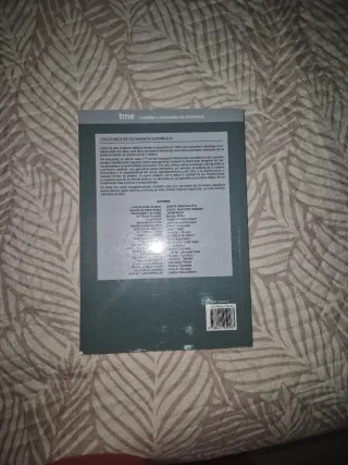 Lecciones de economía española