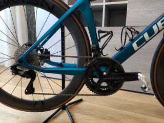 Cube Agree SLT 2025, talla 56