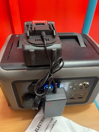 Mini Sierra Eléctrica Inalámbrica