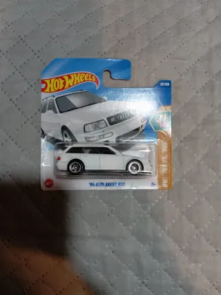 Hot Wheels '94 Audi Avant RS2