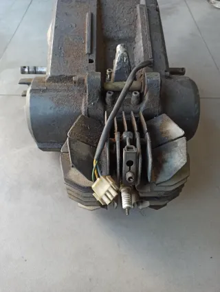 Motor Derbi Variant DS50