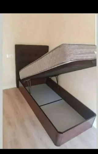 Canapé abatible madera y tela