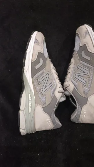 New Balance 920 MiUK Talla 44 Gris