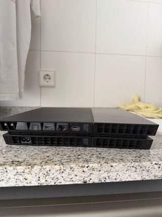 PS4 (PlayStation 4) (Juegos opcional)