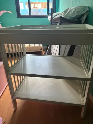 Cuna y cambiador madera blanca ikea