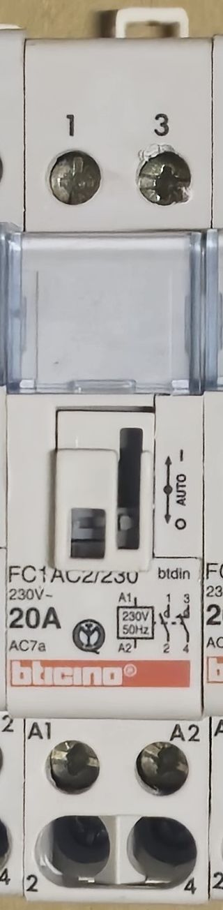 Contattore modulare Bticino FC1 AC2/230 20A