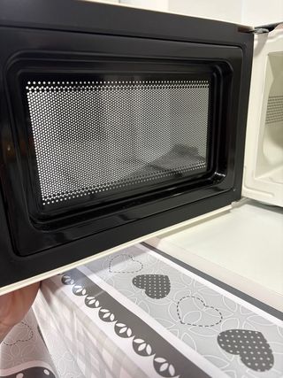 Microondas Orbegozo Blanco