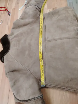 Montone in pelle scamosciata beige/marrone