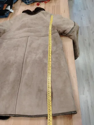 Montone in pelle scamosciata beige/marrone