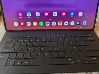 Samsung Galaxy Tab S9 Ultra con Teclado